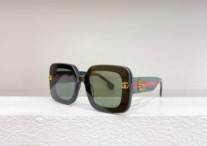 Gucci Sunglasses 491